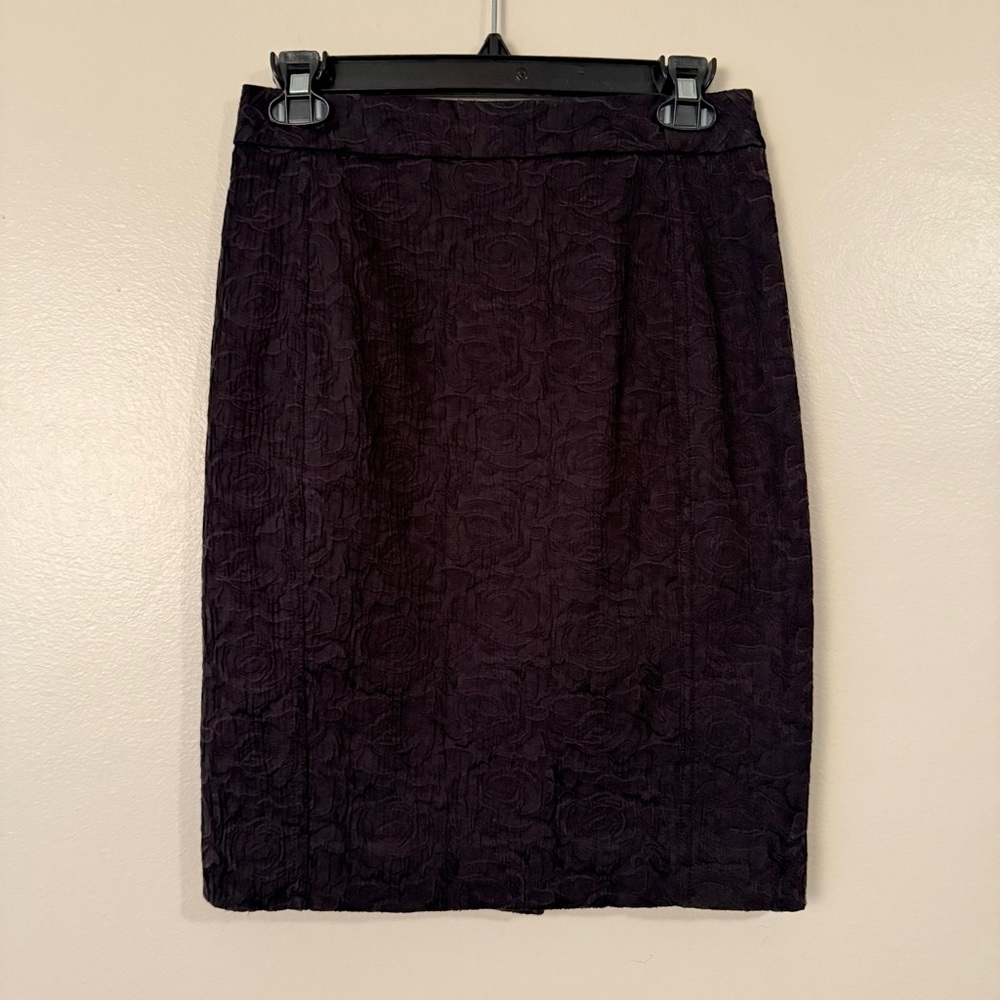 Anthro Chic Black Textured Pencil Skirt